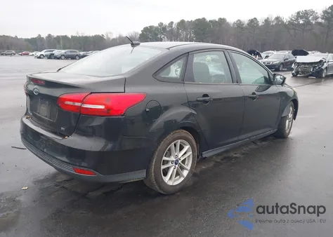 2015 Ford Focus Se z USA, uszkodzony, nr VIN 1FADP3F23FL205591